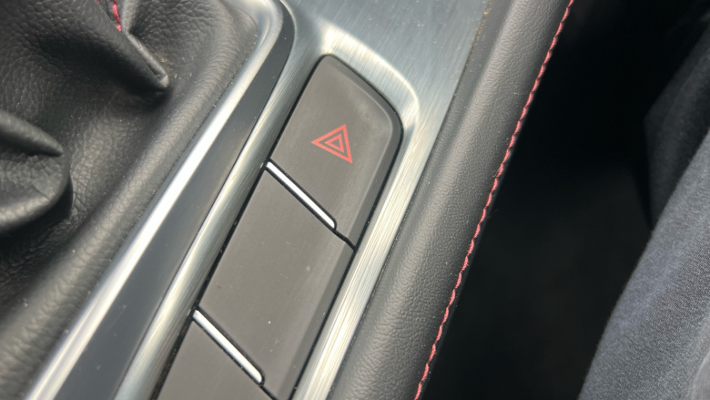 MG Hs 1.5 T-GDI Excite 5dr Petrol Hatchback